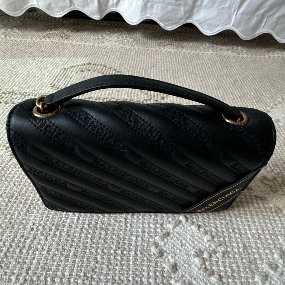 Balenciaga Calfskin Logo Matelasse Chain Strap Blanket Reporter XS Black NWT - Picture 6 of 16